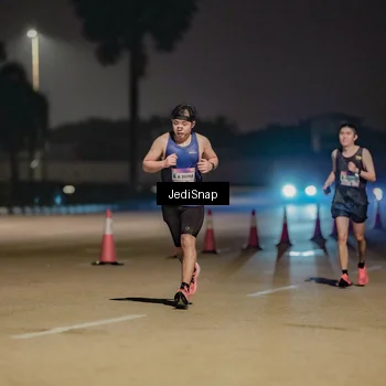 Runner Photo 7503707