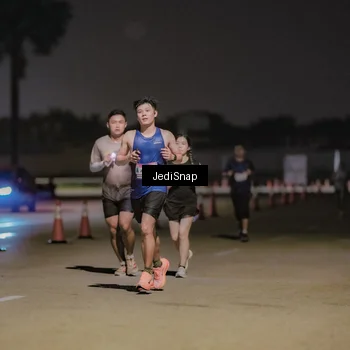 Runner Photo 7503721