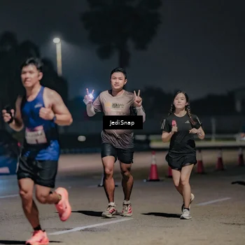 Runner Photo 7503747
