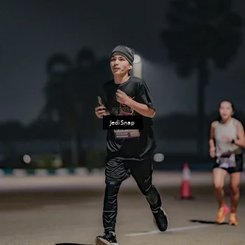 Runner Photo 7503789