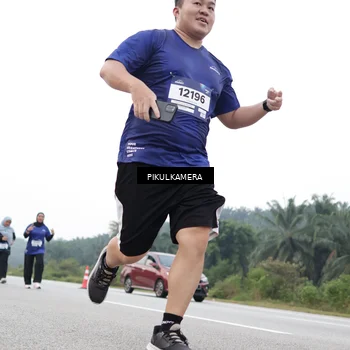 Runner Photo 7503790