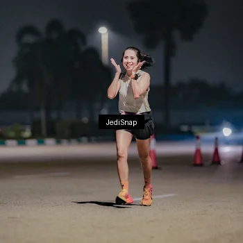 Runner Photo 7503794