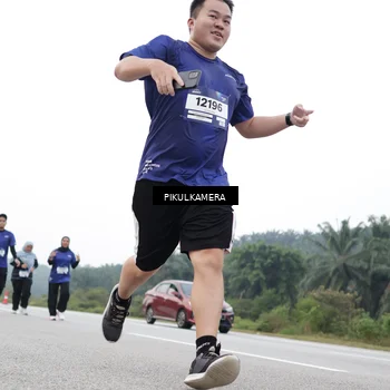 Runner Photo 7503795