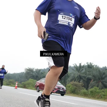 Runner Photo 7503798