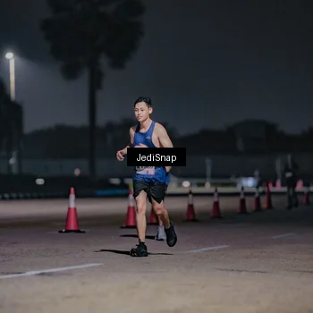 Runner Photo 7503799