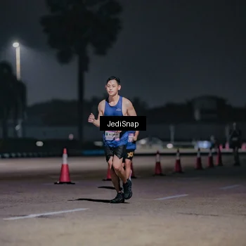 Runner Photo 7503802