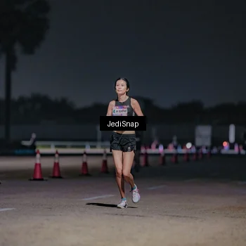 Runner Photo 7503815