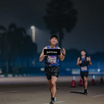 Runner Photo 7503840
