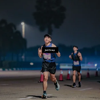 Runner Photo 7503841