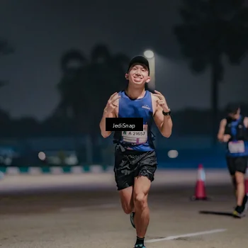 Runner Photo 7503849