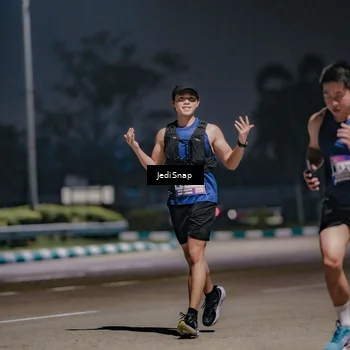 Runner Photo 7503871