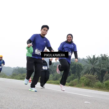 Runner Photo 7503879