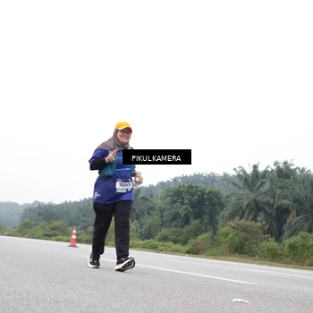 Runner Photo 7503896