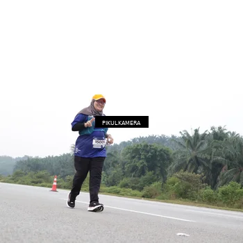 Runner Photo 7503901