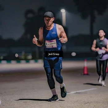 Runner Photo 7503923