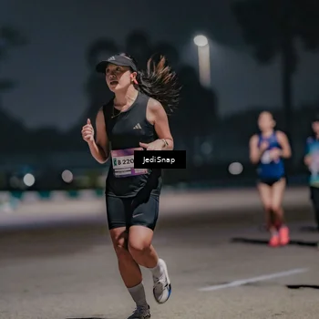 Runner Photo 7503942