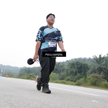 Runner Photo 7503952