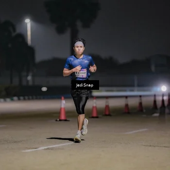 Runner Photo 7503982