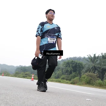 Runner Photo 7503984