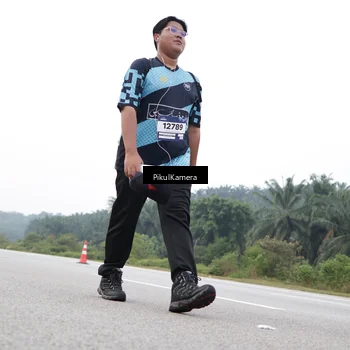 Runner Photo 7503987