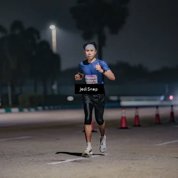 Runner Photo 7503988