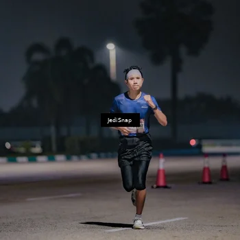 Runner Photo 7503992