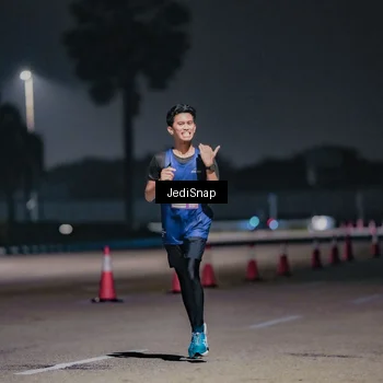Runner Photo 7504016