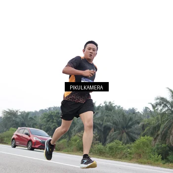 Runner Photo 7504024