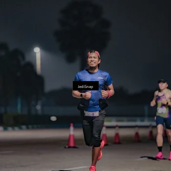 Runner Photo 7504052