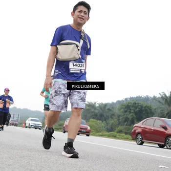 Runner Photo 7504060