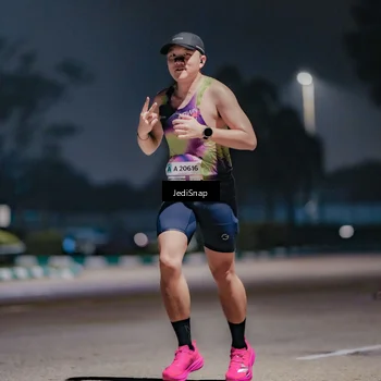 Runner Photo 7504063