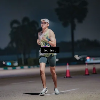 Runner Photo 7504068
