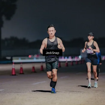 Runner Photo 7504079