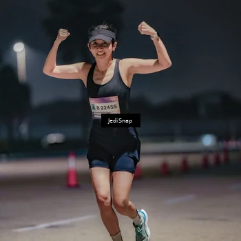 Runner Photo 7504123