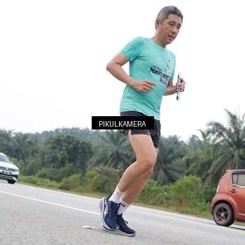 Runner Photo 7504125