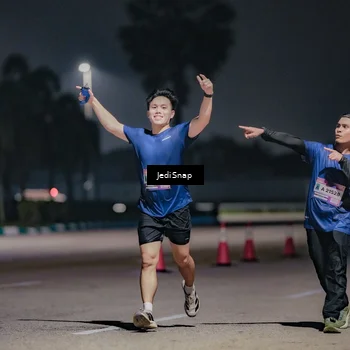 Runner Photo 7504129