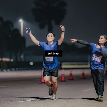 Runner Photo 7504130