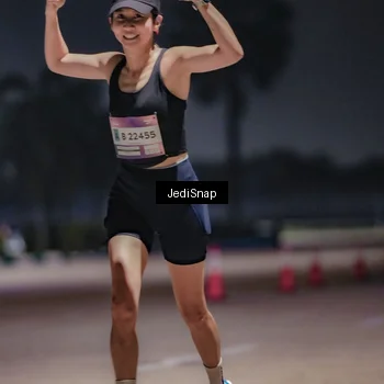 Runner Photo 7504152