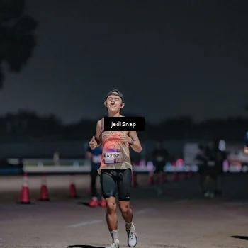 Runner Photo 7504171