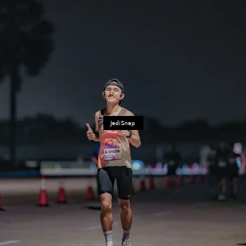 Runner Photo 7504176