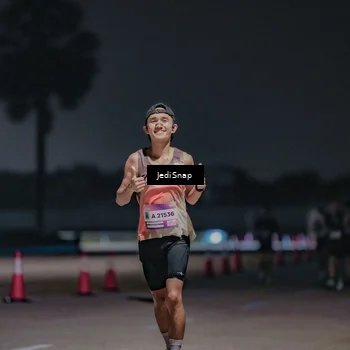 Runner Photo 7504177
