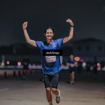 Runner Photo 7504187