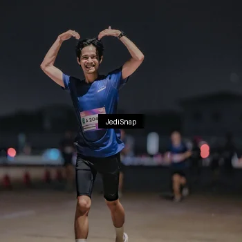 Runner Photo 7504192