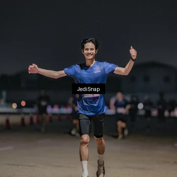 Runner Photo 7504194