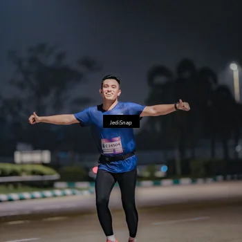 Runner Photo 7504199