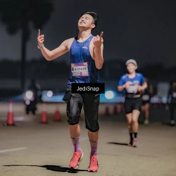 Runner Photo 7504228