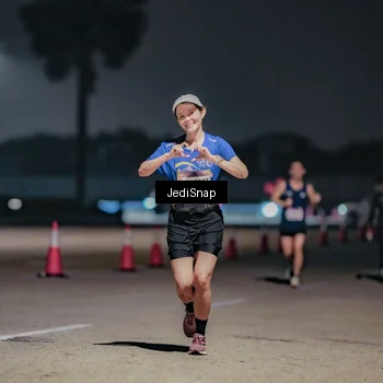Runner Photo 7504229