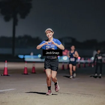 Runner Photo 7504231