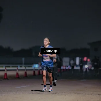 Runner Photo 7504257