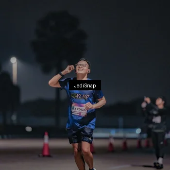 Runner Photo 7504282
